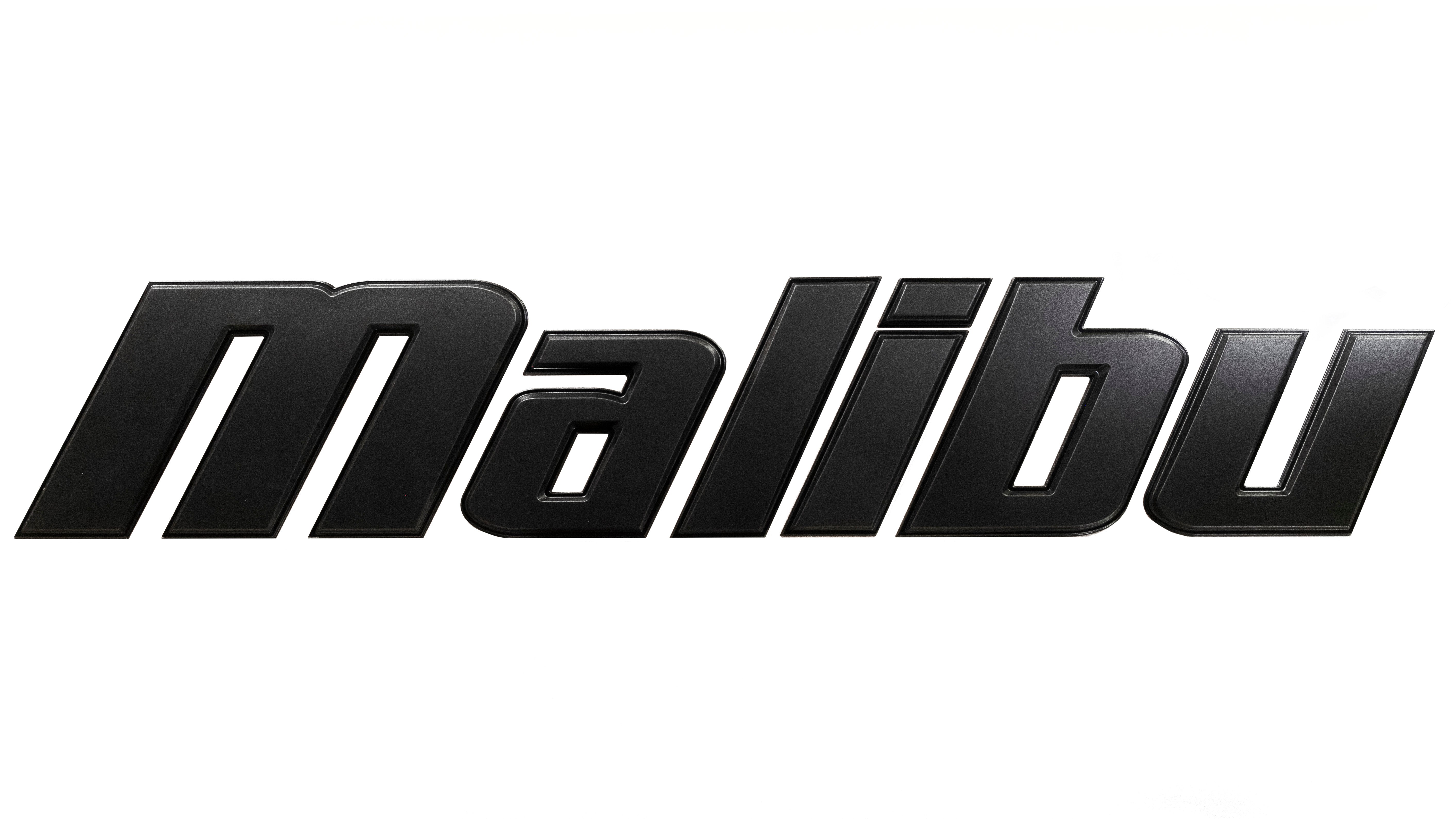 Emblem Malibu black-small